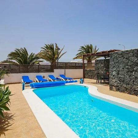 فيلة Villa Cher بويرتو ذيل كارمين